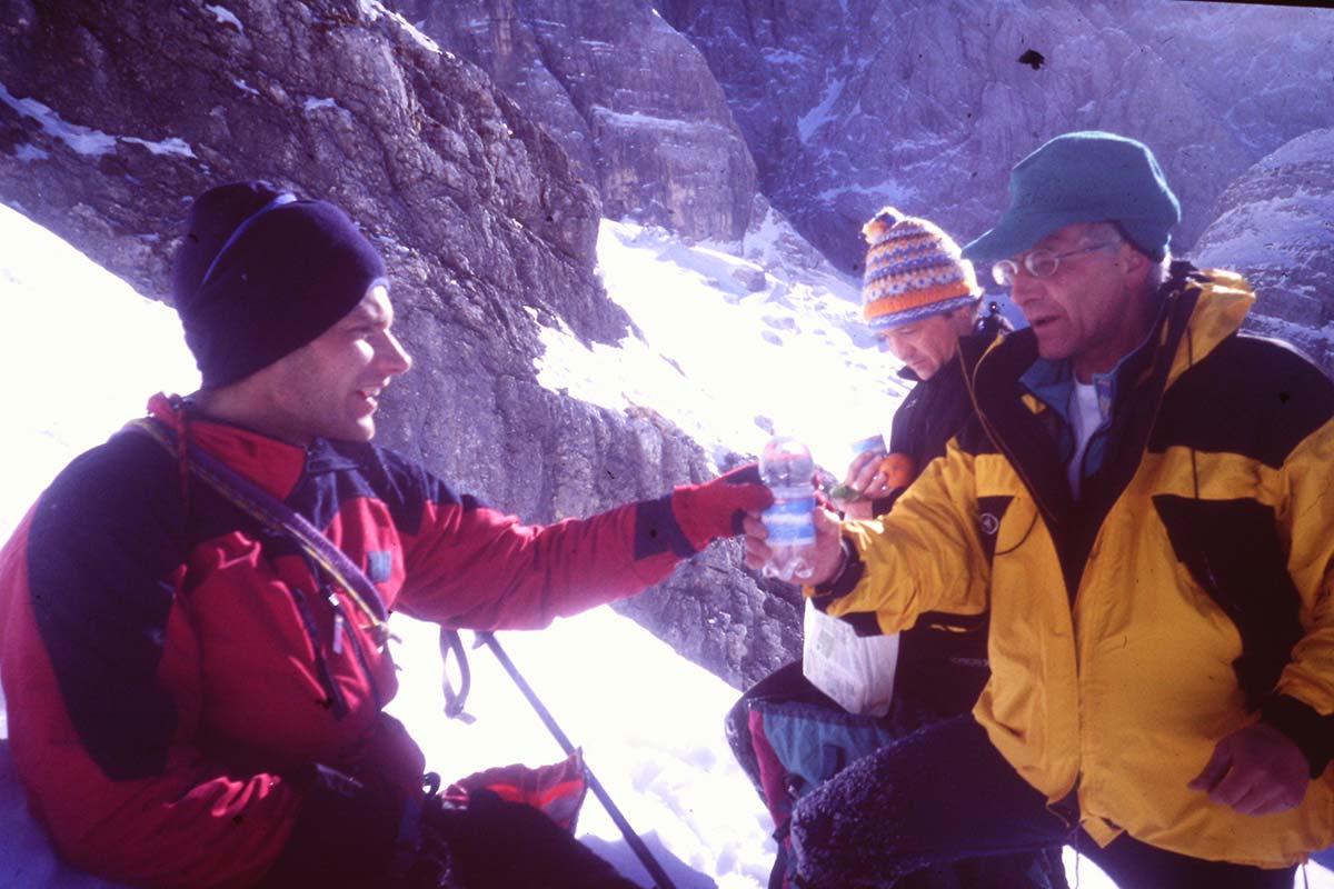 L'incontro di Marco Anghileri con il padre Aldo e gli amici Gamma sulla Via Solleder